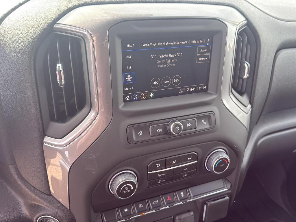 new 2025 Chevrolet Silverado 1500 car, priced at $40,720