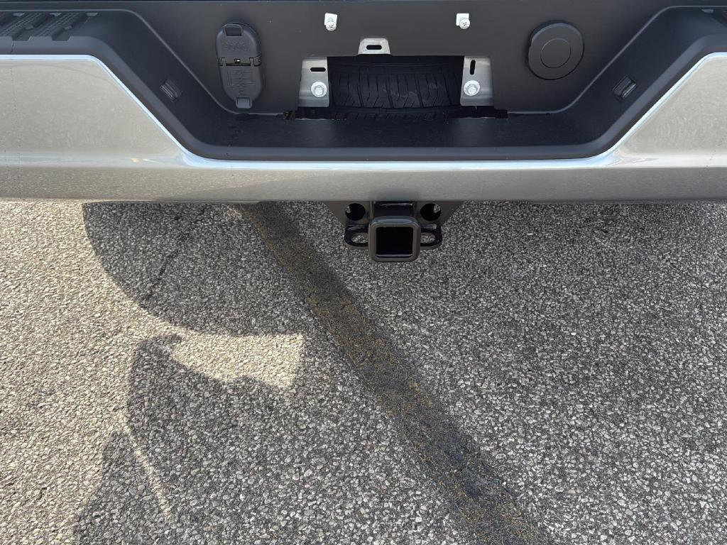 new 2025 Chevrolet Silverado 1500 car, priced at $40,720