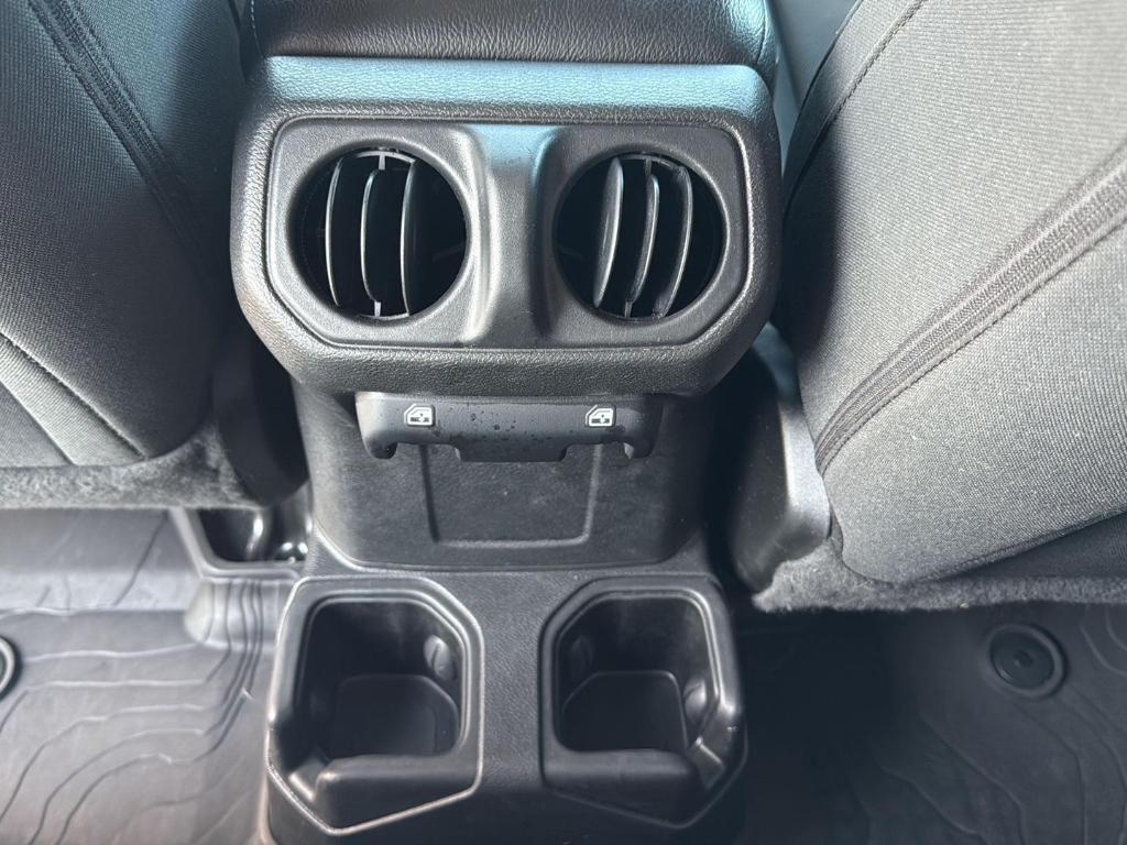 used 2022 Jeep Wrangler Unlimited car, priced at $32,495