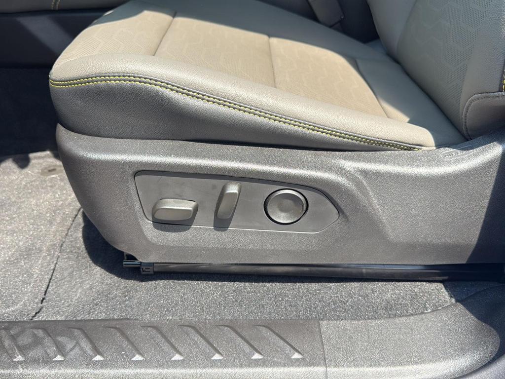 new 2025 Chevrolet Colorado car, priced at $57,570