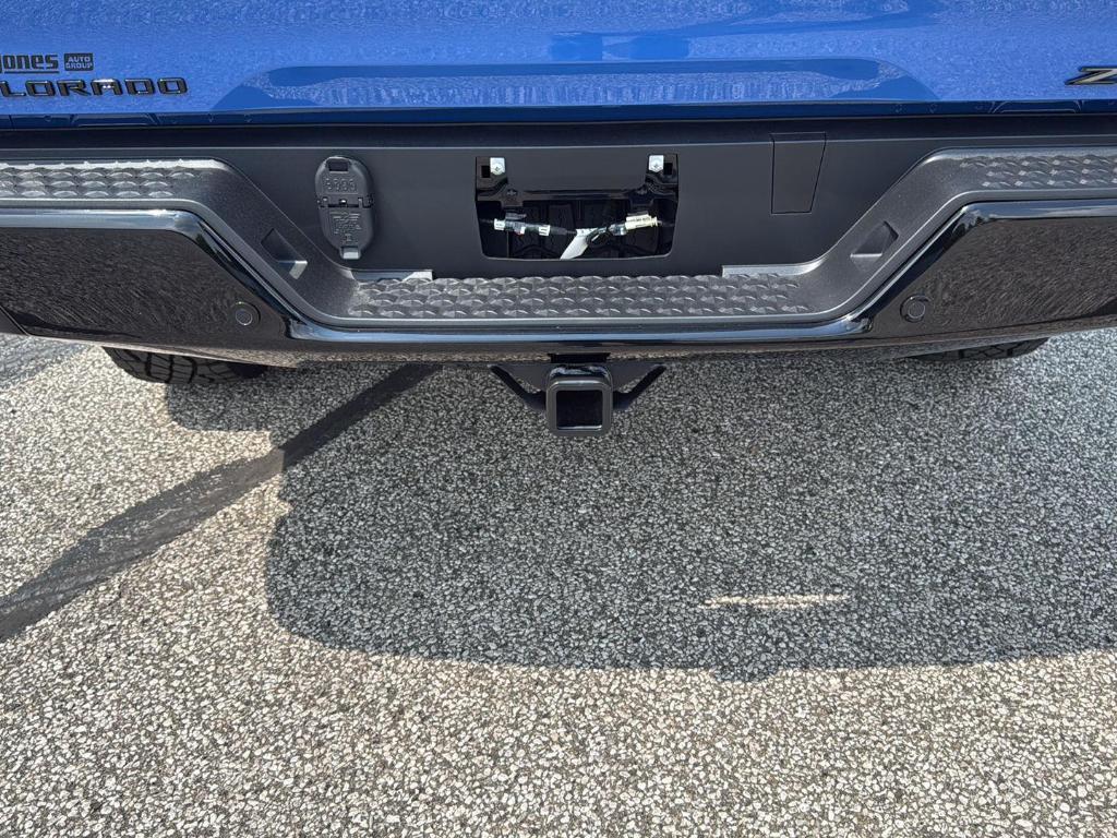 new 2025 Chevrolet Colorado car, priced at $57,570