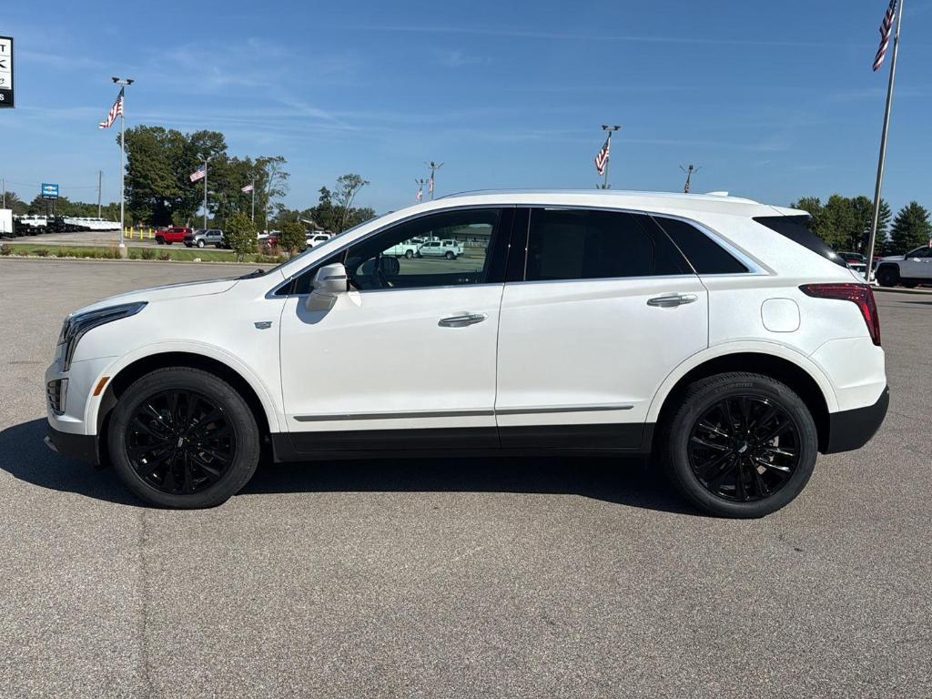 used 2022 Cadillac XT5 car, priced at $31,995