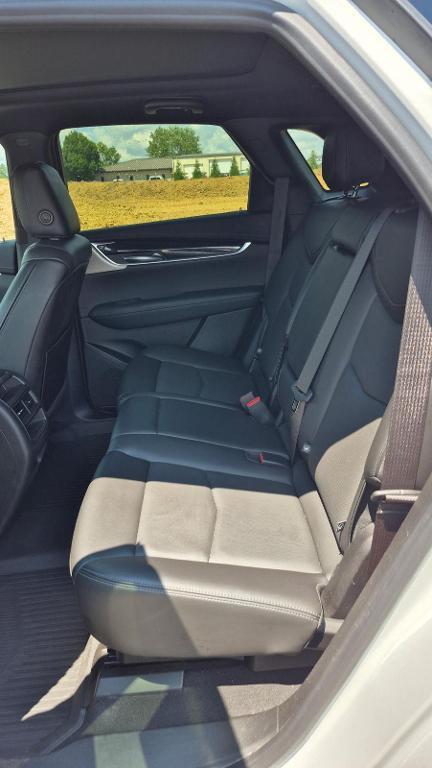 used 2022 Cadillac XT5 car, priced at $32,895
