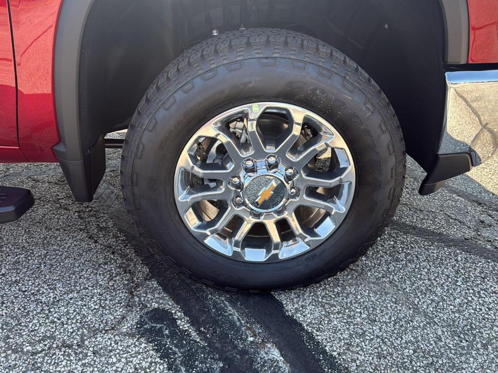 new 2025 Chevrolet Silverado 2500 car, priced at $75,742