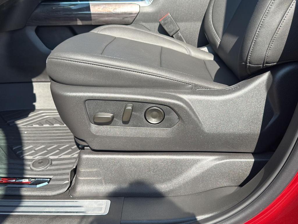 new 2025 Chevrolet Silverado 2500 car, priced at $75,742