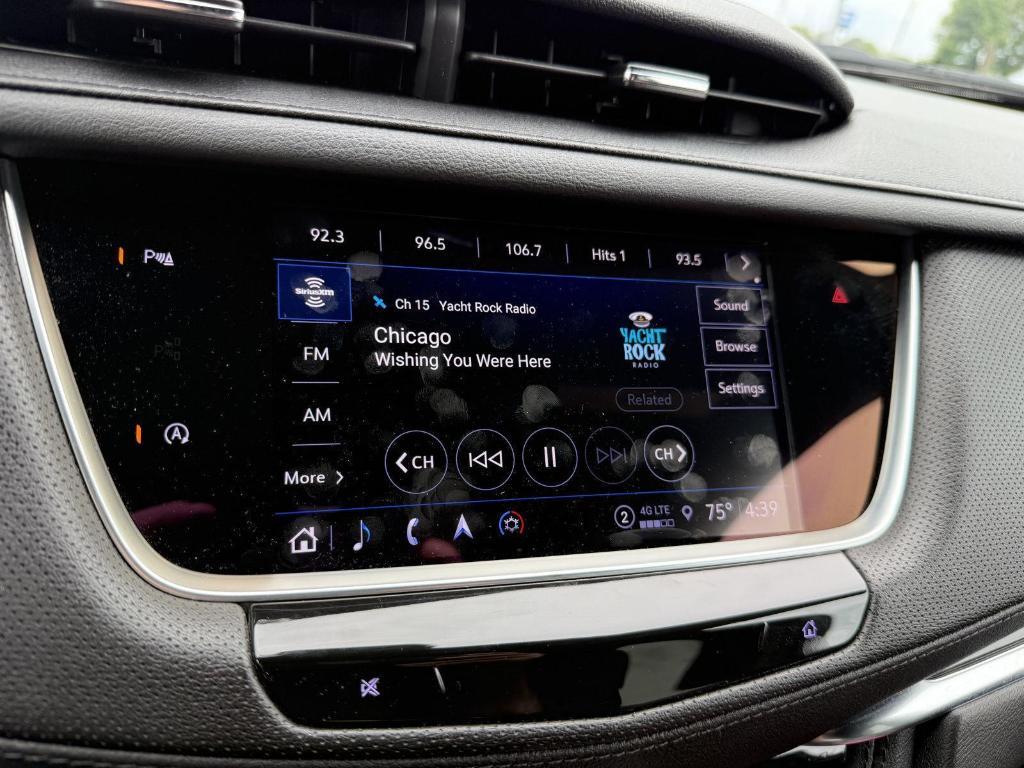 used 2022 Cadillac XT5 car, priced at $35,000