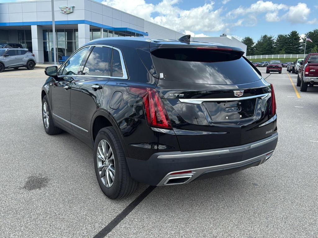 used 2022 Cadillac XT5 car, priced at $32,895