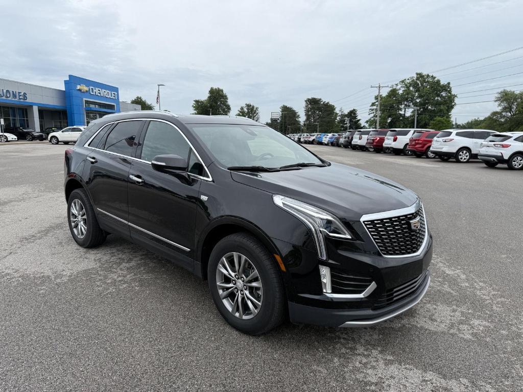 used 2022 Cadillac XT5 car, priced at $35,000