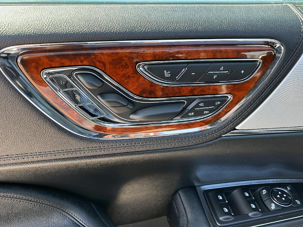used 2020 Lincoln Continental car, priced at $27,995
