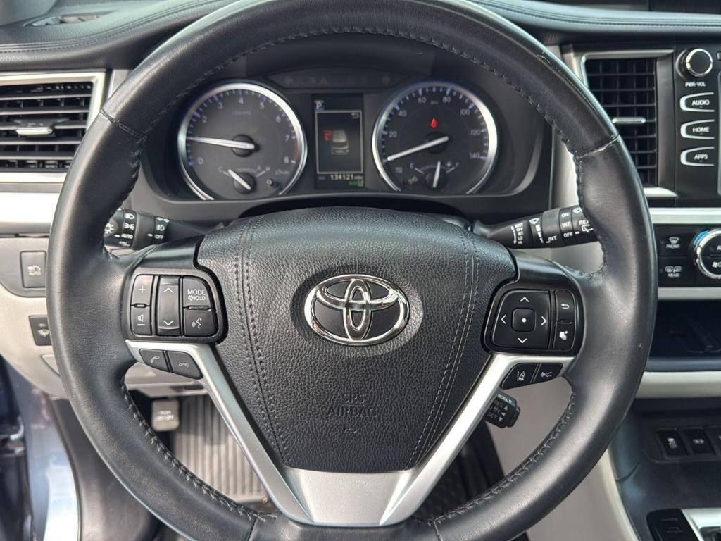 used 2019 Toyota Highlander car, priced at $23,745