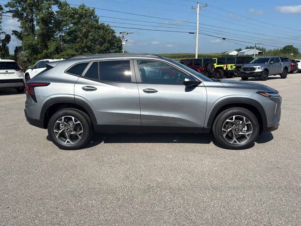 new 2025 Chevrolet Trax car, priced at $24,690