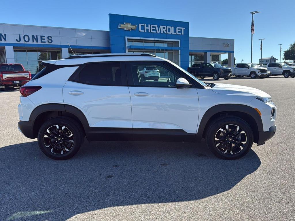 used 2022 Chevrolet TrailBlazer car, priced at $22,395
