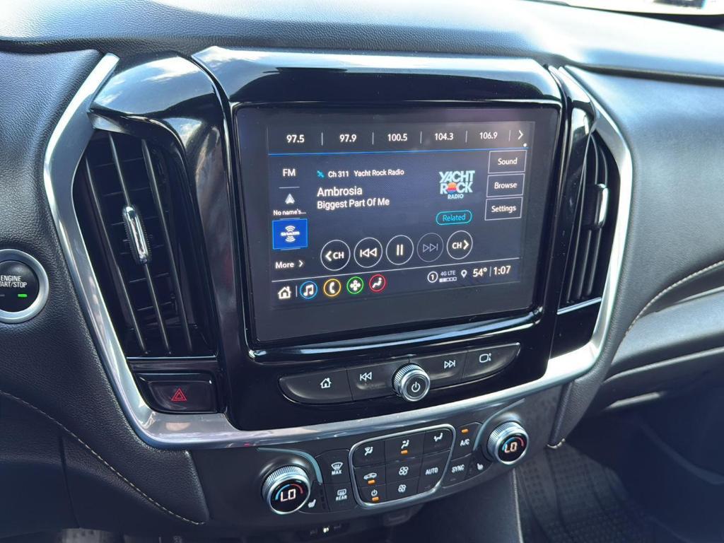 used 2023 Chevrolet Traverse car, priced at $28,995