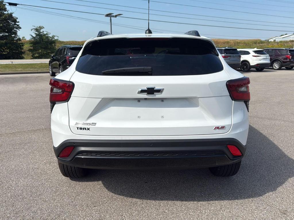 new 2025 Chevrolet Trax car, priced at $27,850
