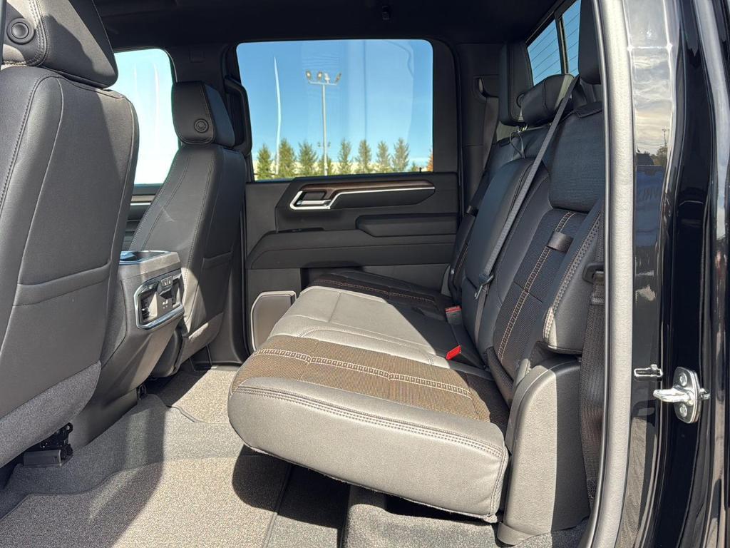 new 2026 Chevrolet Silverado 2500 car, priced at $83,285