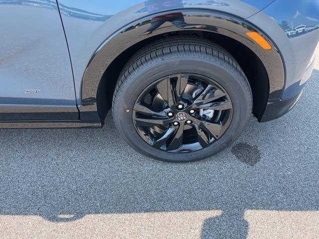 used 2025 Buick Encore GX car, priced at $27,995