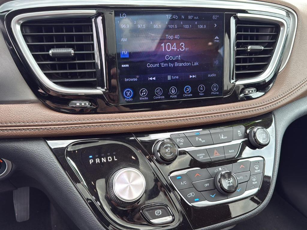used 2017 Chrysler Pacifica car, priced at $11,895