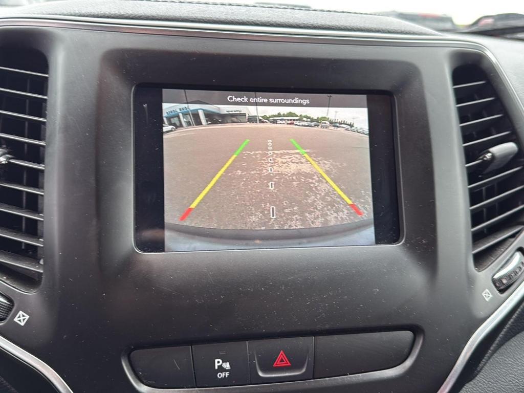 used 2020 Jeep Cherokee car, priced at $19,895
