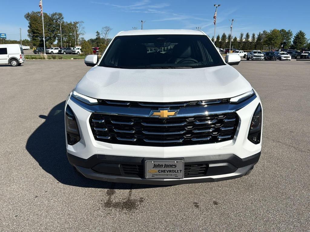 new 2026 Chevrolet Equinox car, priced at $33,795