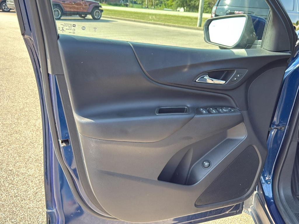 used 2022 Chevrolet Equinox car, priced at $22,945