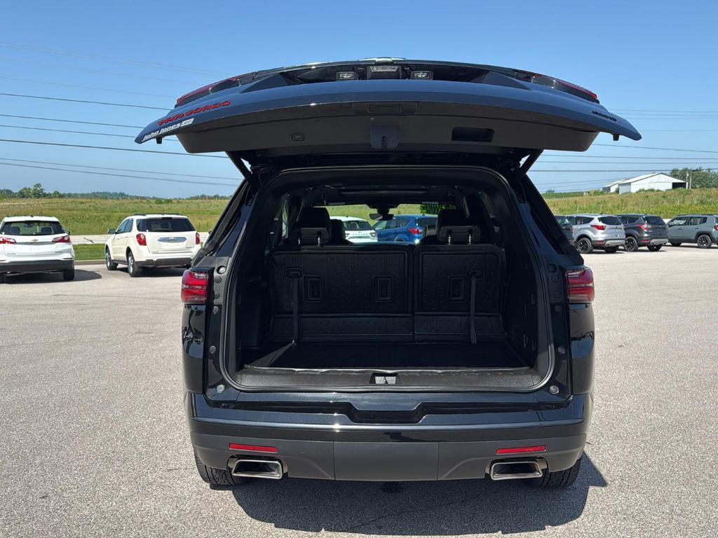 used 2023 Chevrolet Traverse car, priced at $42,795
