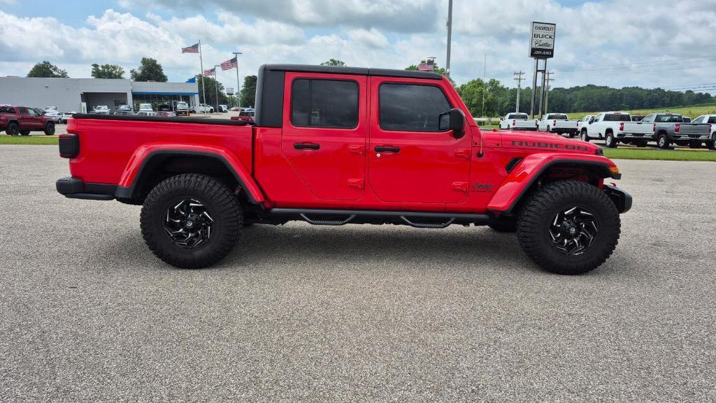 used 2020 Jeep Gladiator car, priced at $40,000