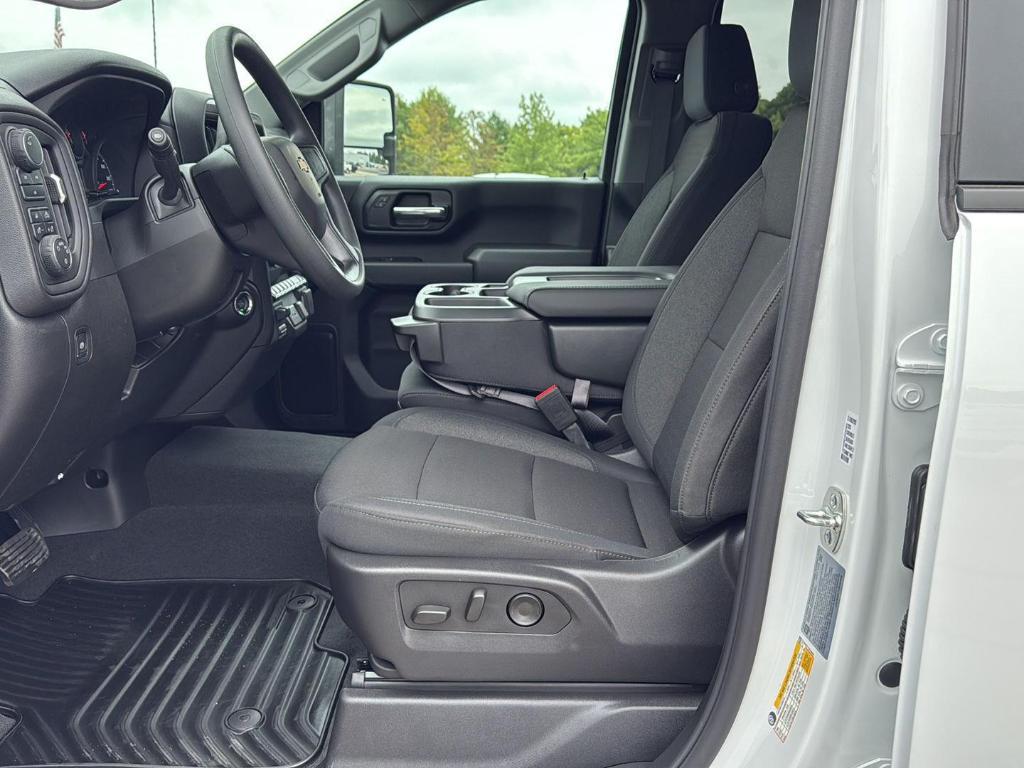 new 2025 Chevrolet Silverado 2500 car, priced at $54,332