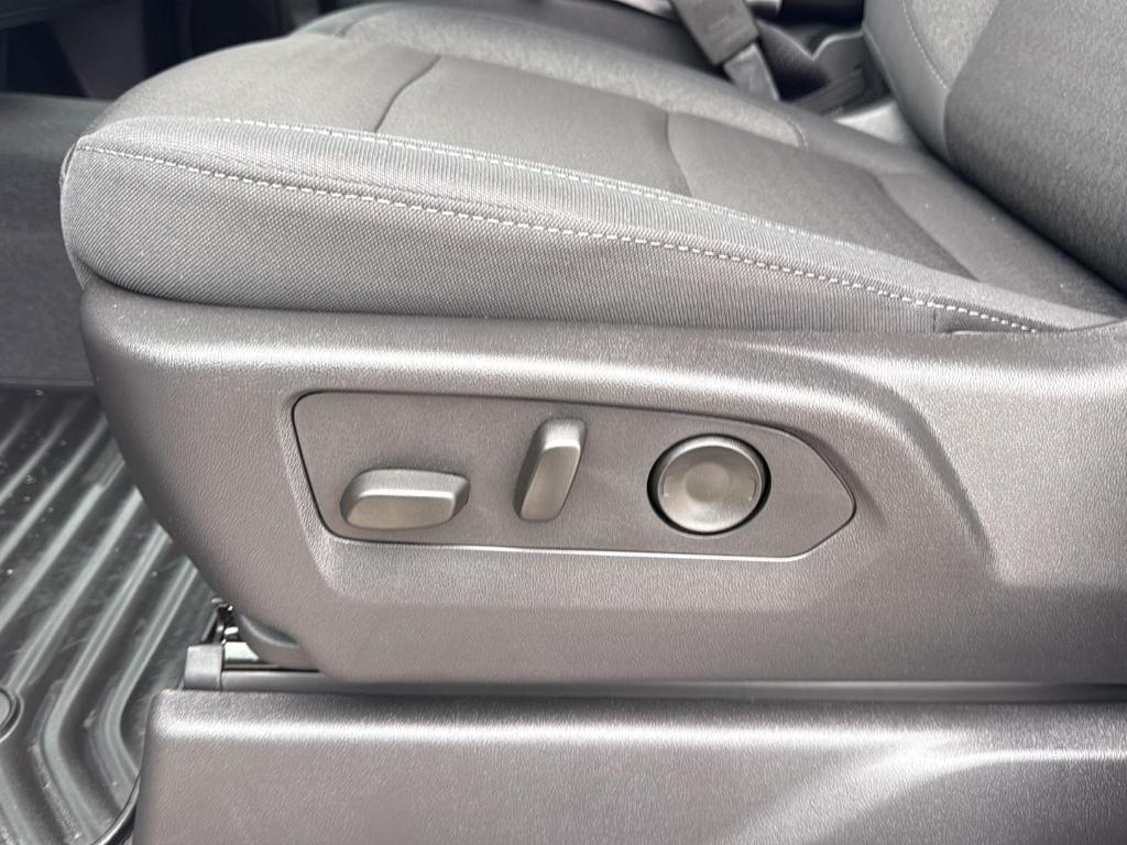 new 2025 Chevrolet Silverado 2500 car, priced at $54,332