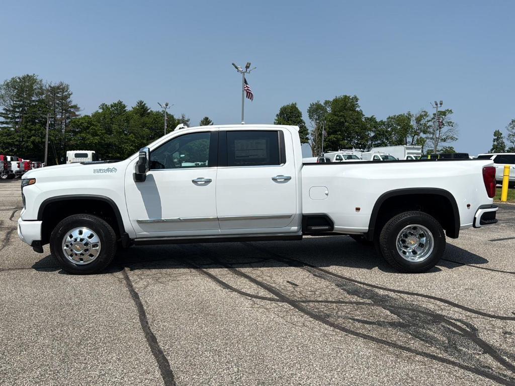 new 2025 Chevrolet Silverado 3500 car, priced at $92,265