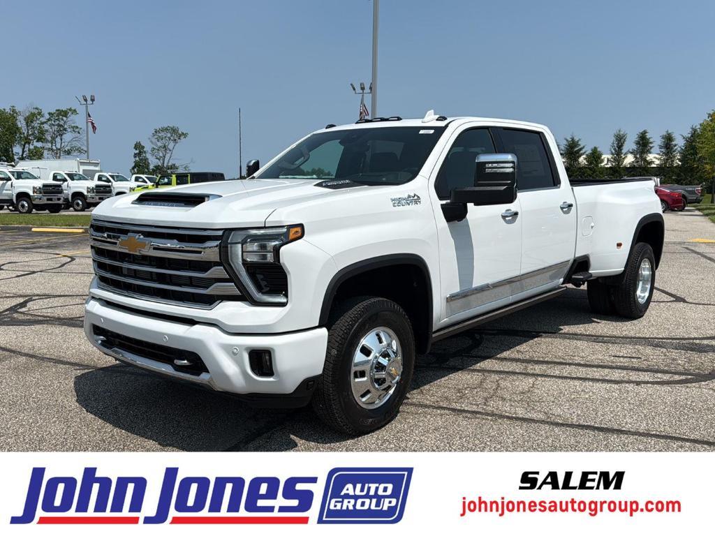 new 2025 Chevrolet Silverado 3500 car, priced at $92,265