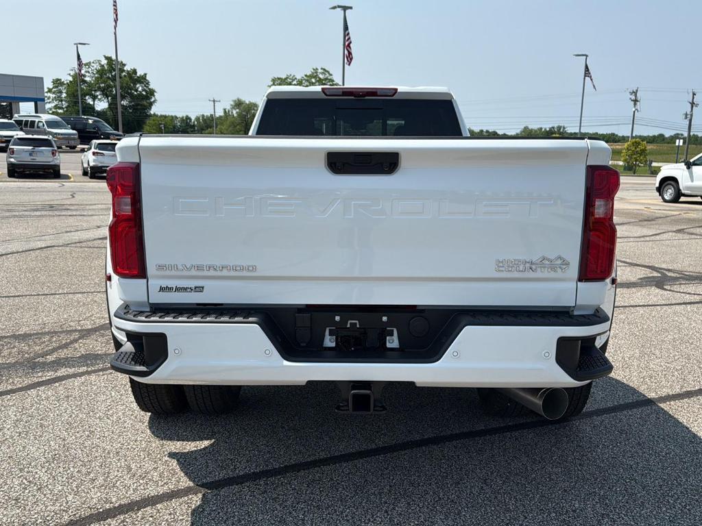 new 2025 Chevrolet Silverado 3500 car, priced at $92,265