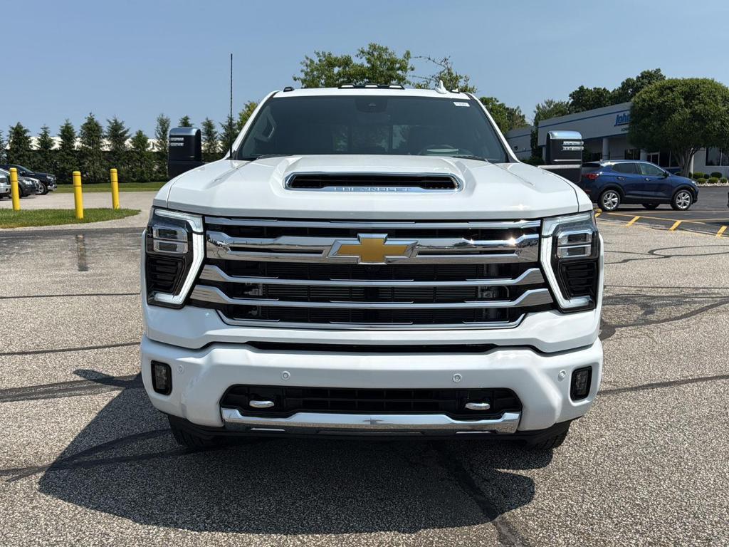 new 2025 Chevrolet Silverado 3500 car, priced at $92,265