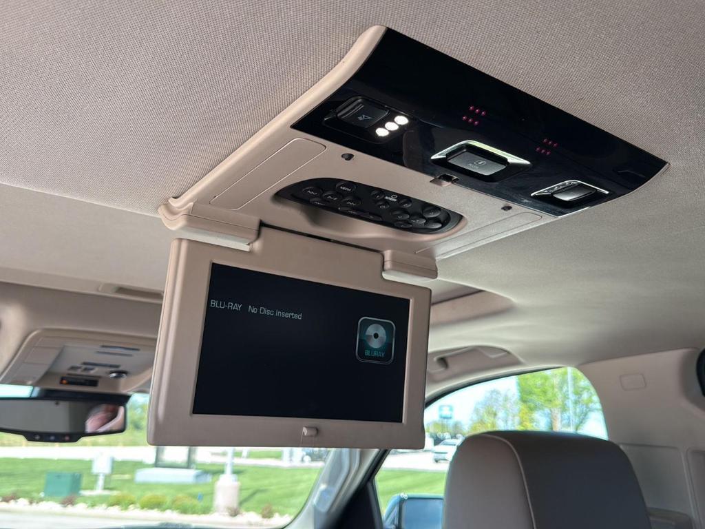 used 2018 Chevrolet Suburban car, priced at $30,500