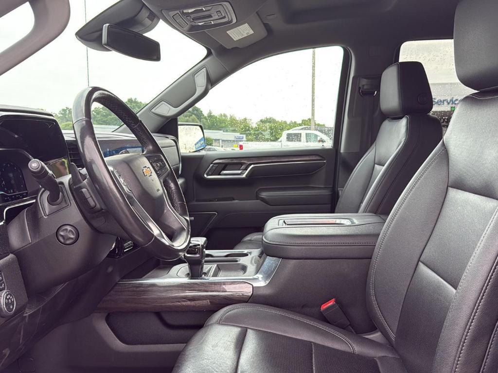 used 2022 Chevrolet Silverado 1500 car, priced at $40,000