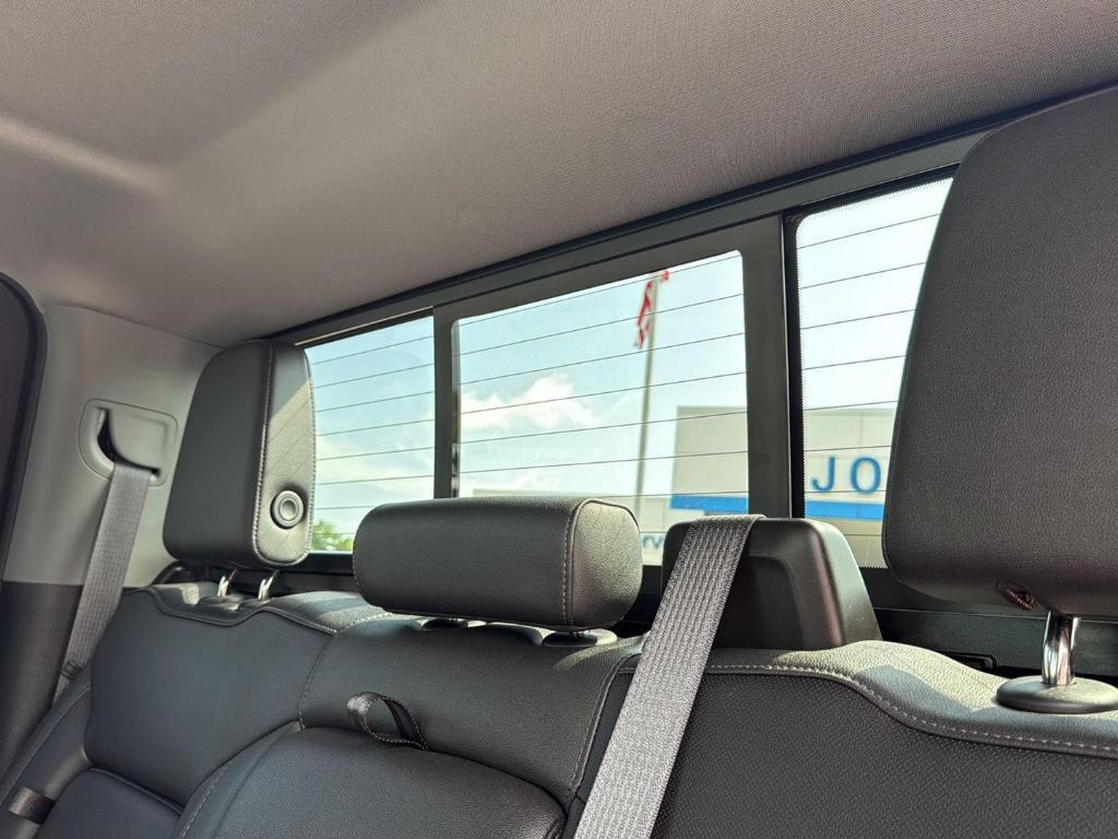 used 2022 Chevrolet Silverado 1500 car, priced at $38,895