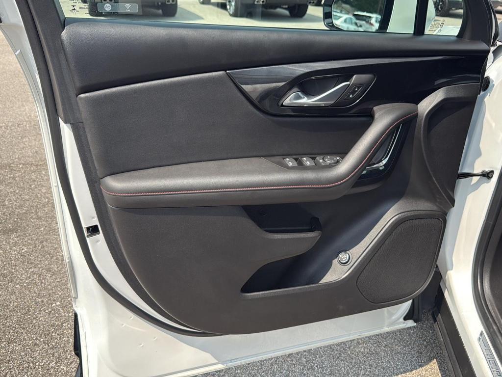 used 2022 Chevrolet Blazer car, priced at $31,995