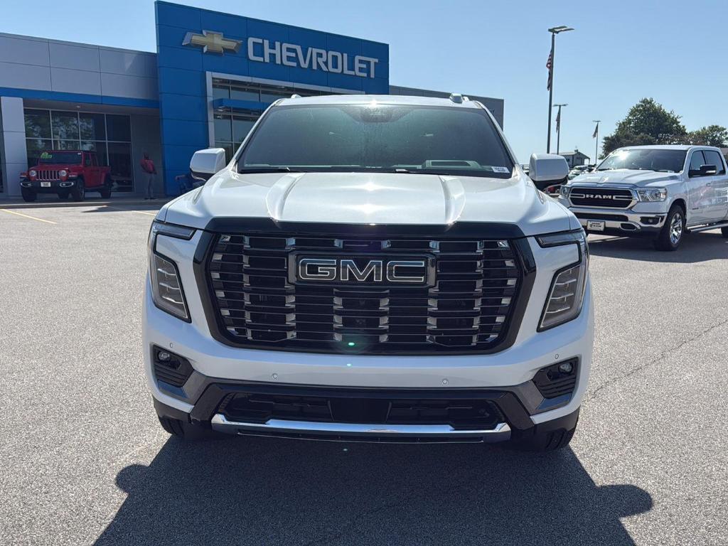 used 2025 GMC Yukon car, priced at $112,900
