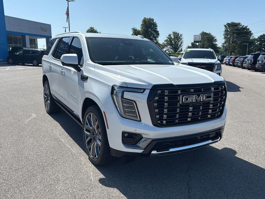 used 2025 GMC Yukon car, priced at $112,900