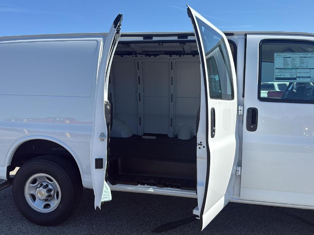 new 2024 Chevrolet Express 2500 car, priced at $40,227