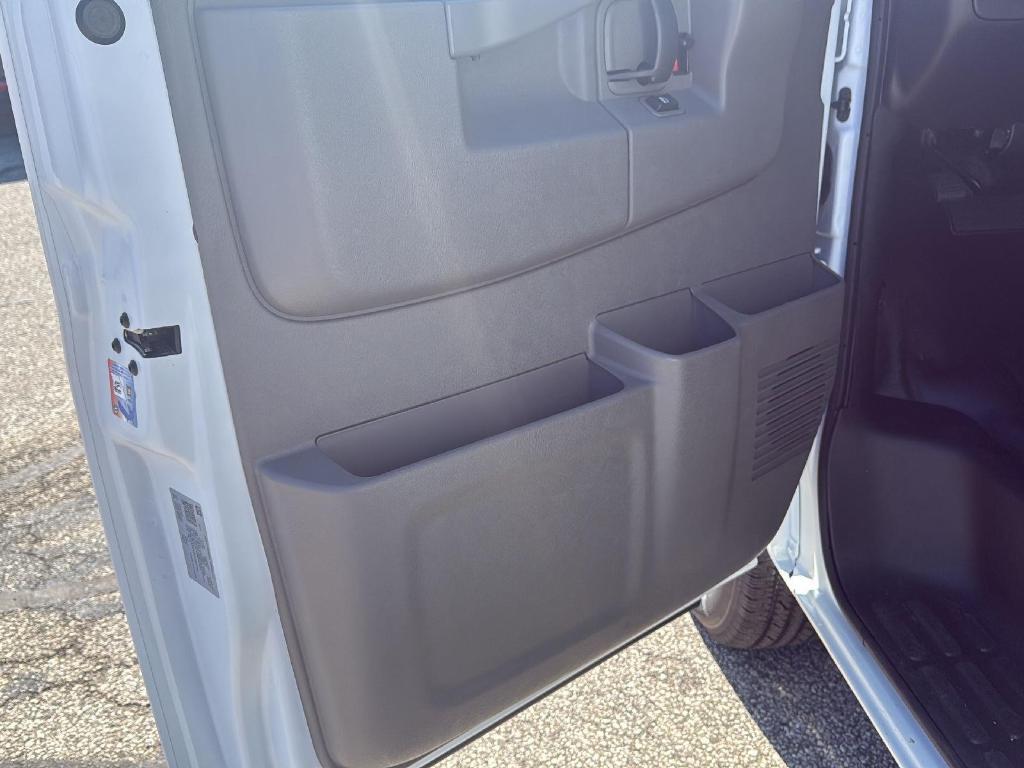 new 2024 Chevrolet Express 2500 car, priced at $40,227