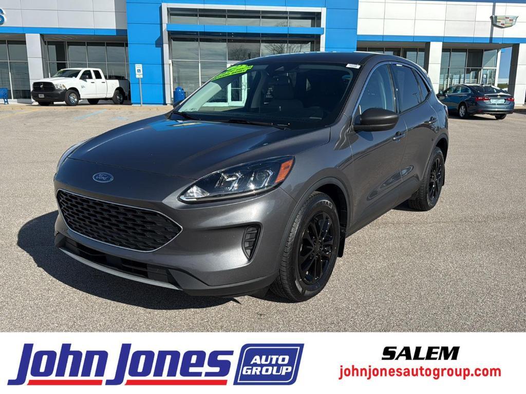 used 2022 Ford Escape car, priced at $15,995