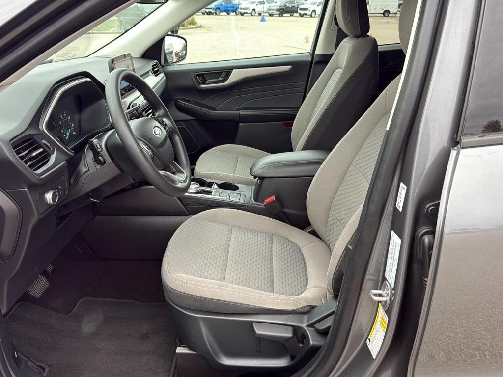 used 2022 Ford Escape car, priced at $15,995