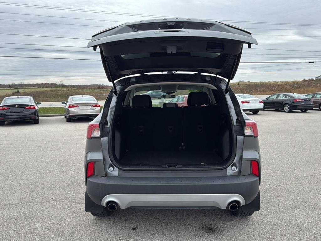 used 2022 Ford Escape car, priced at $15,995