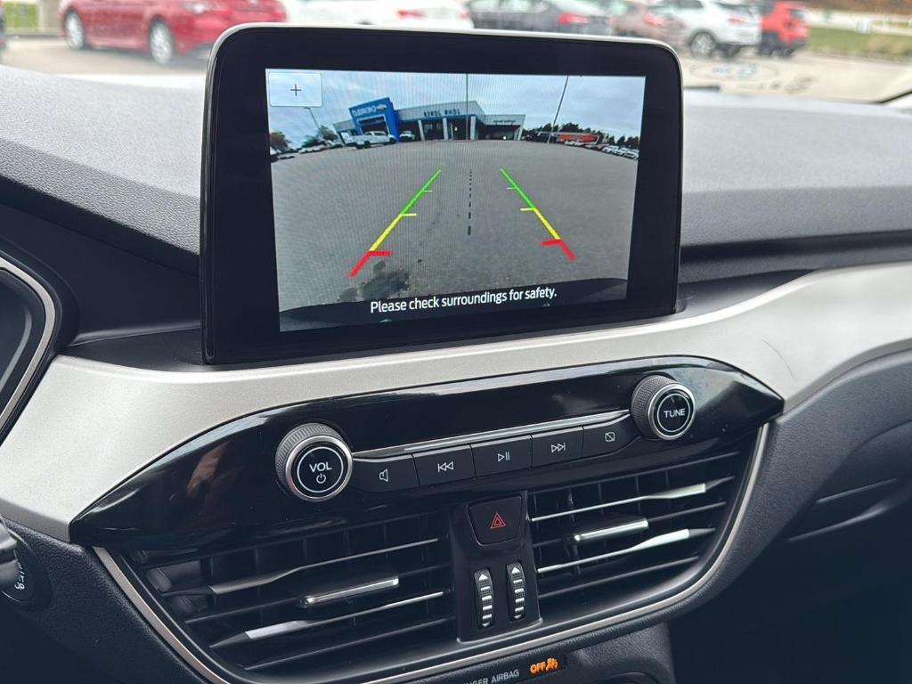 used 2022 Ford Escape car, priced at $15,995