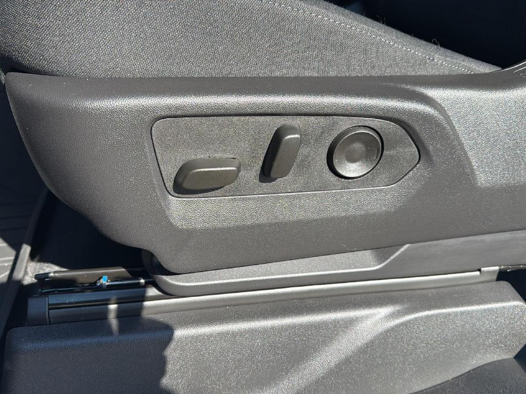 new 2025 Chevrolet Silverado 3500 car, priced at $65,280