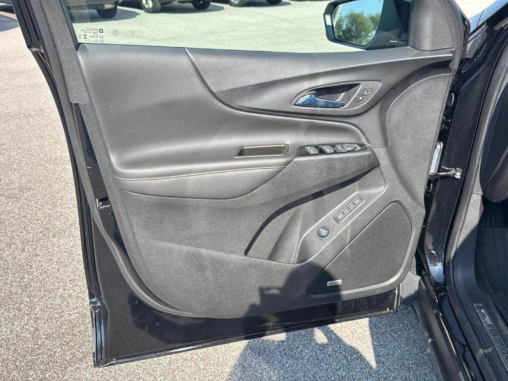 used 2023 Chevrolet Equinox car, priced at $29,745