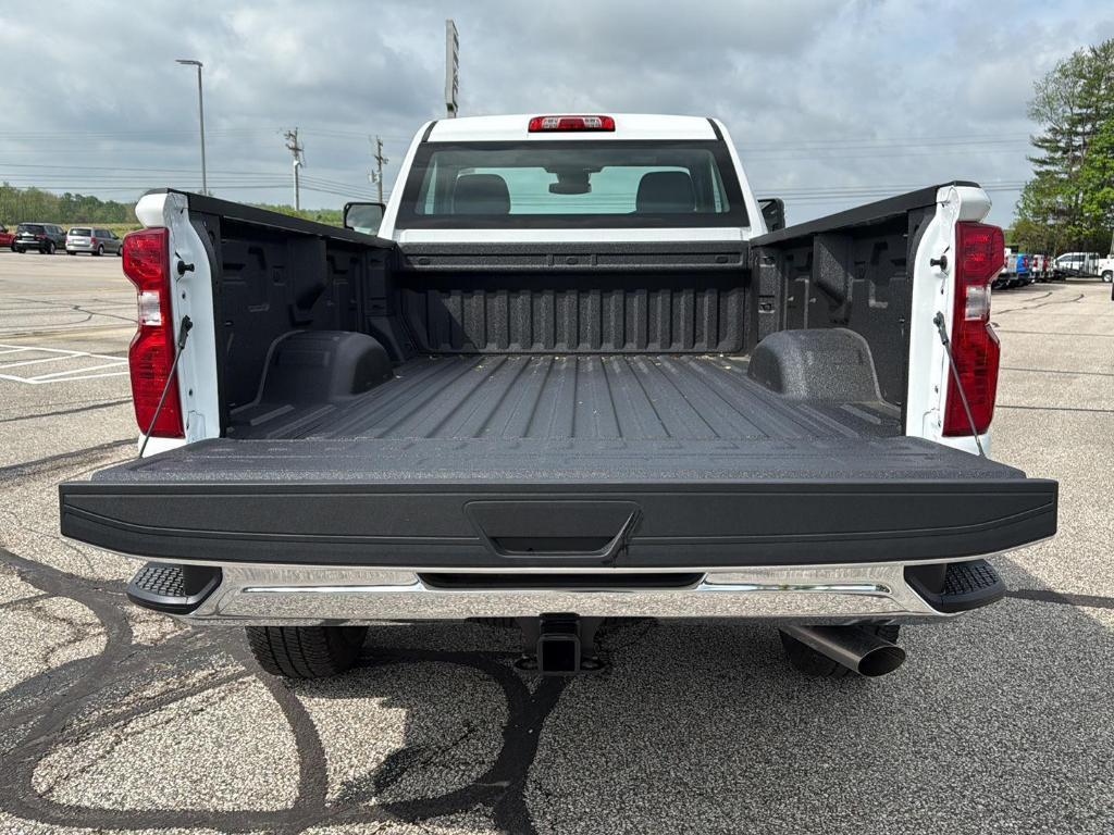 new 2025 Chevrolet Silverado 3500 car, priced at $51,690