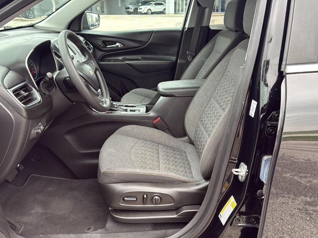used 2022 Chevrolet Equinox car, priced at $15,995