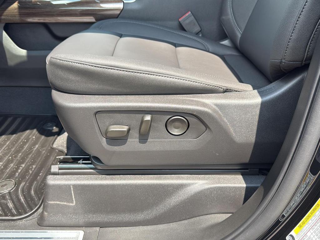 new 2025 Chevrolet Silverado 2500 car, priced at $67,395
