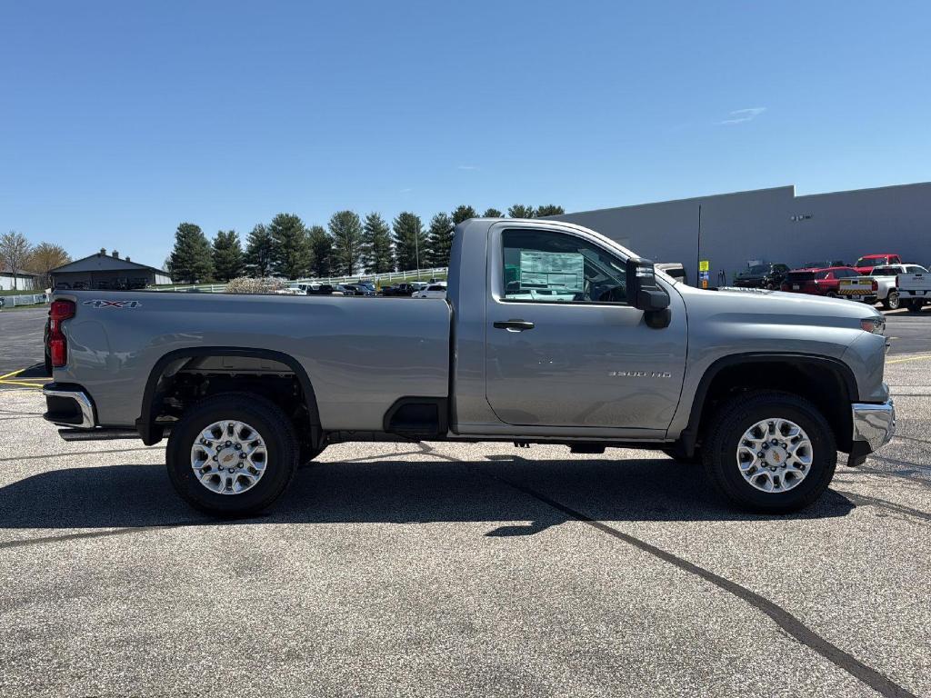 new 2025 Chevrolet Silverado 3500 car, priced at $51,690